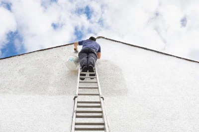 Peinture extérieure à Cézy — façades et ravalement